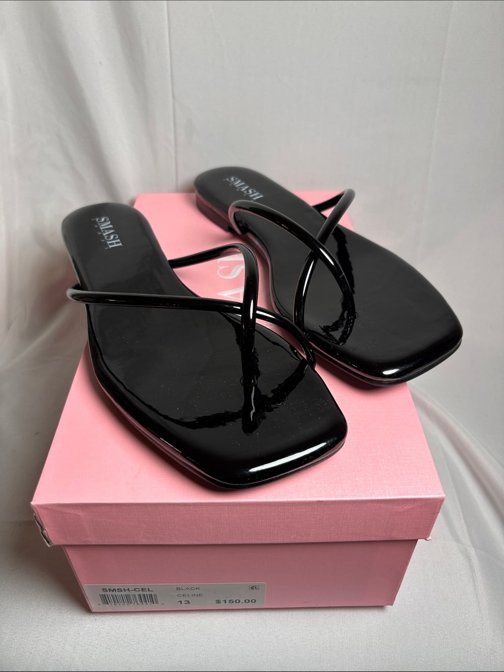 Smash+ Black Patent Square-Toe Thong Sandals size 13